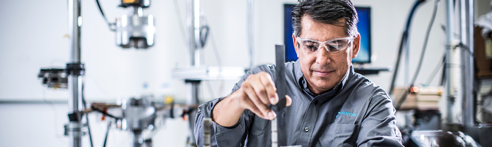 Polymer-Matrix-Composite-Testing-Feature-1600×480